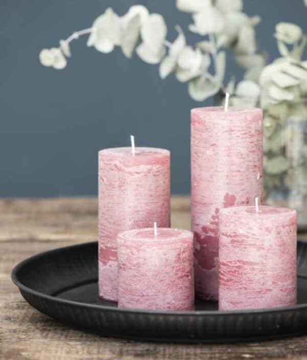 Rustic candle peony Ib Laursen