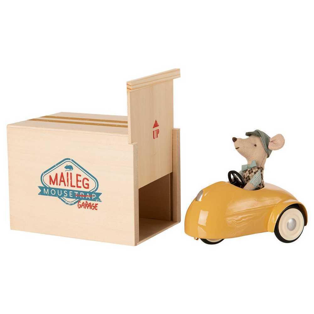 Mouse car with garage - yellow Maileg