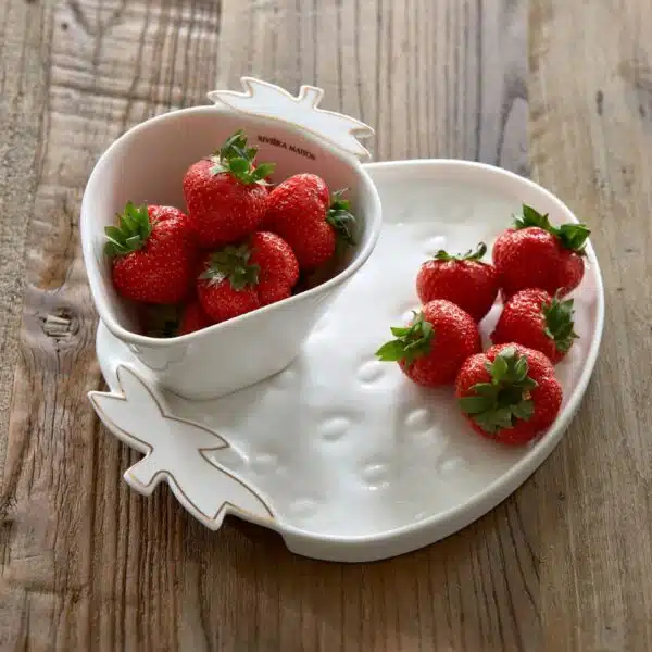 Tasty Strawberry Serving Dish Rivièra Maison