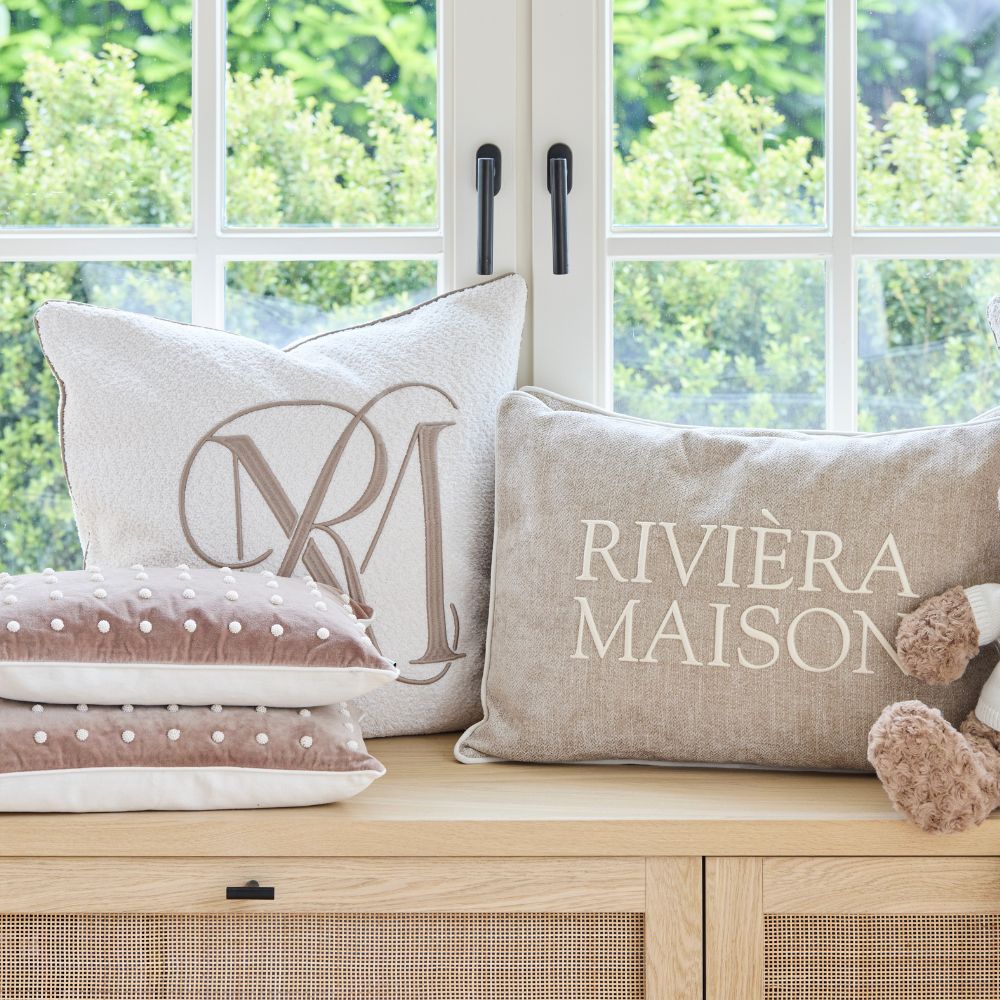 Tyynynpäällinen RM Bouclé 60x60 Rivièra Maison