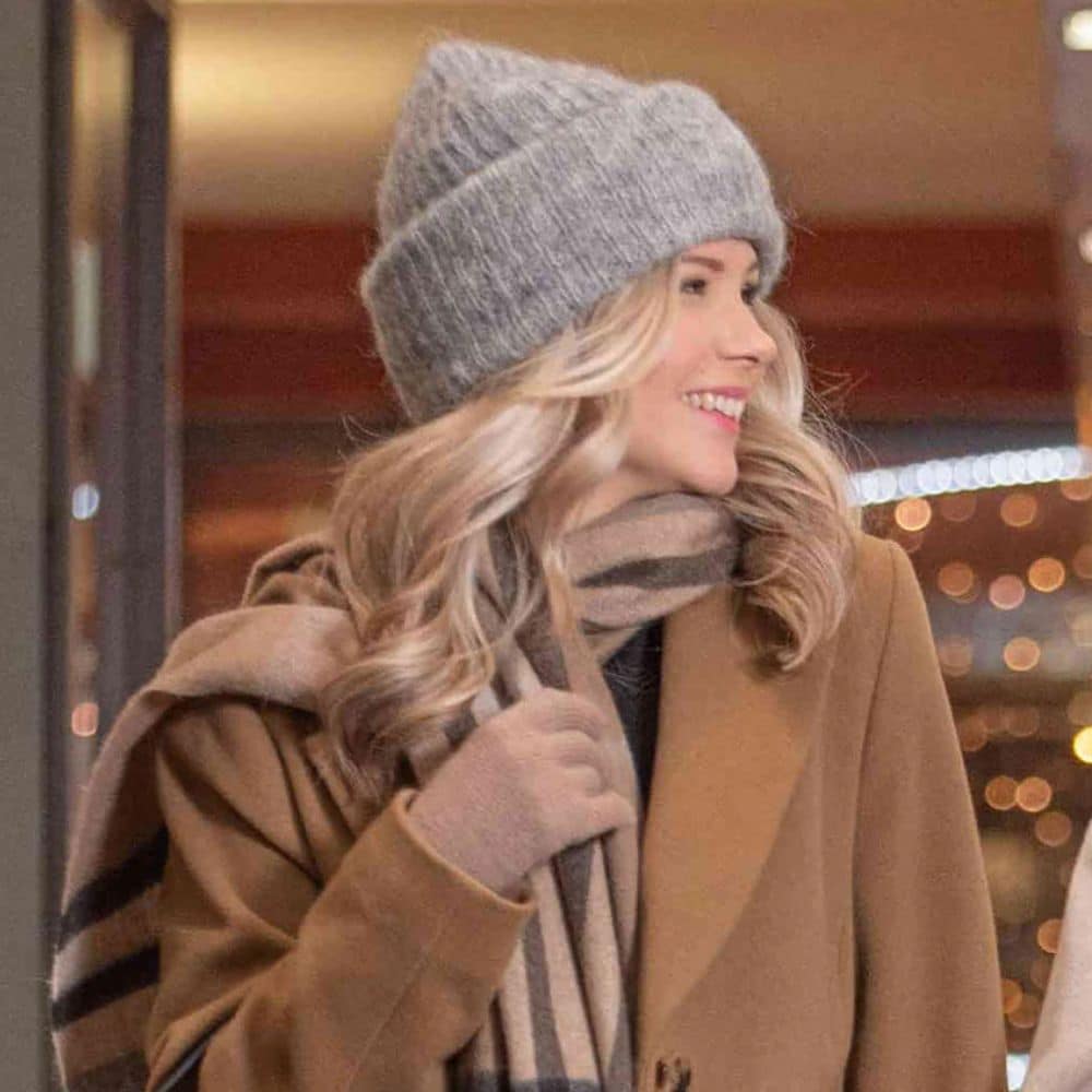 Alpakkapipo Fionja vaaleanharmaa Lasessor ( eri koot kuin henksuissa)