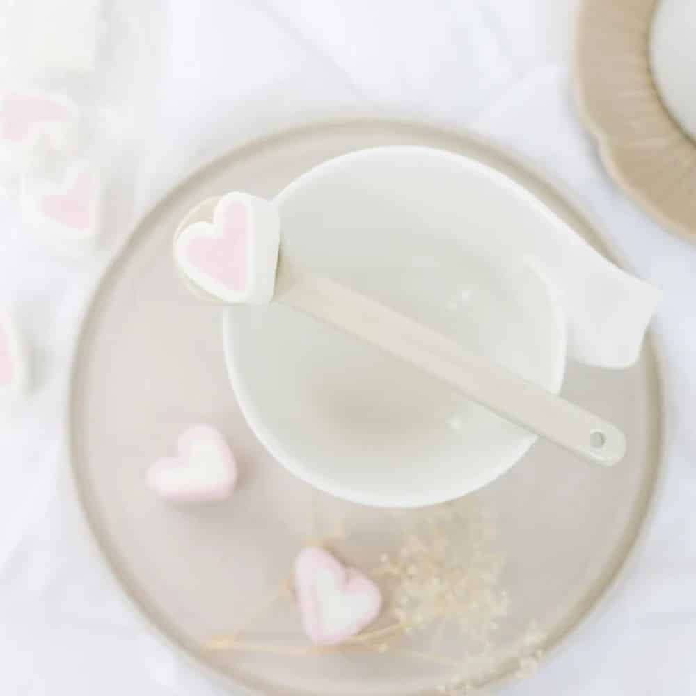 Vaahtokarkit Hello Beautiful